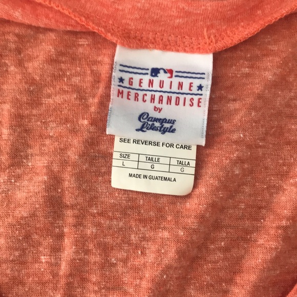 Genuine Merchandise by Campus Lifestyle San Francisco Giant V-Neck Tee - Picture 2 of 6